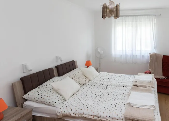 Apartman Fausztland *